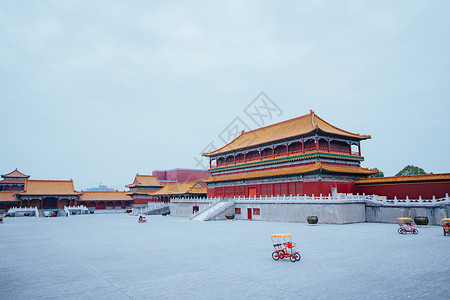 倡导就地过年浙江横店明清宫苑背景