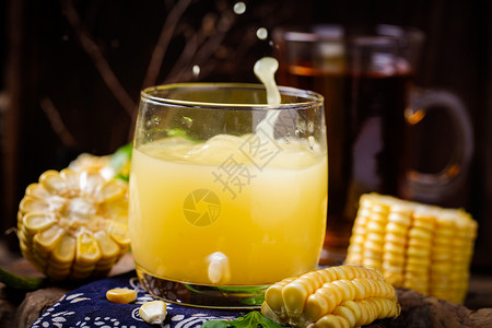 鲜榨哈密瓜汁玉米汁背景