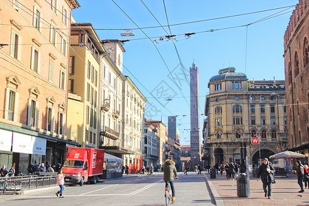 意大利博洛尼亚街景背景图片