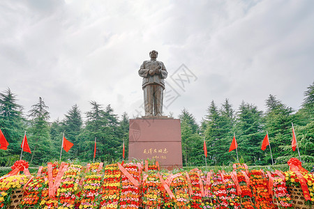 毛泽东广场地标铜像高清图片