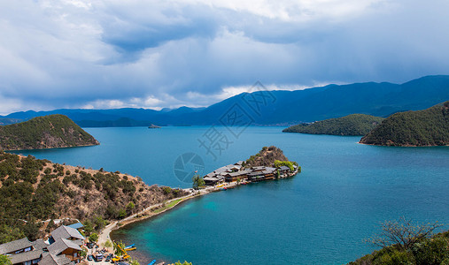 泸沽湖里格半岛四川泸沽湖的风景背景