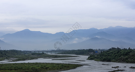 烟雾山四川都江堰风景背景