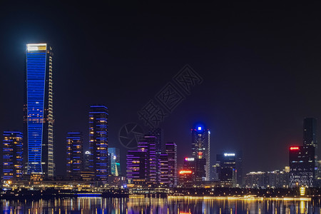 广东深圳南山区前海城市夜景背景图片