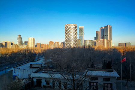 空气通透冬季清晨北京远看现代建筑背景