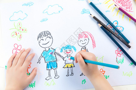 一家三手素材儿童绘画全家福背景