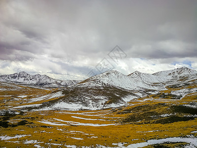 积雪的山西藏米拉山山口风光背景