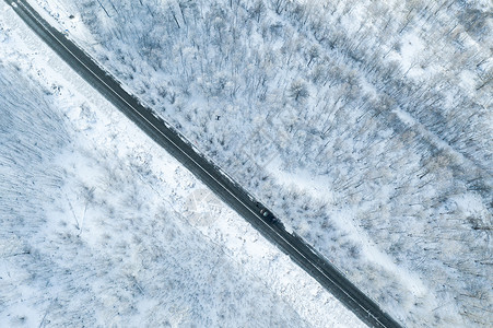 航拍冰雪公路高清图片