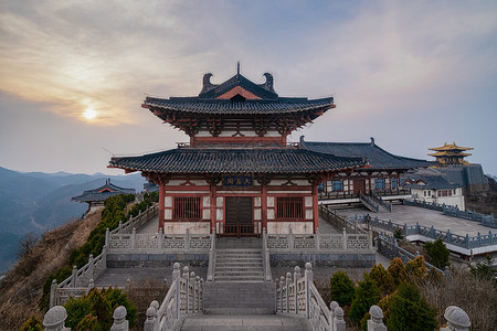 随州湖北大洪山景区夕阳落日背景