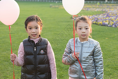 小朋友春天户外郊游背景图片