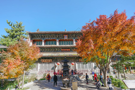 大势至菩萨五台山大藏经阁背景