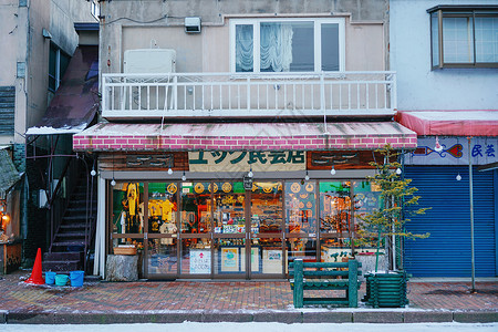 礼品店墙贴日本北海道阿寒湖精品店背景