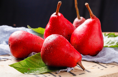 奇红早熟梨水果早熟的高清图片