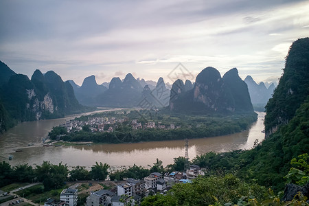 渤兴谷桂林市兴坪山水风光背景