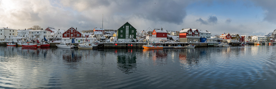 北欧冬季挪威罗弗敦群岛世界文化遗产Nusfjord渔村背景
