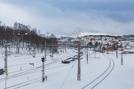挪威著名旅游滑雪胜地纳尔维克城市风光高清图片