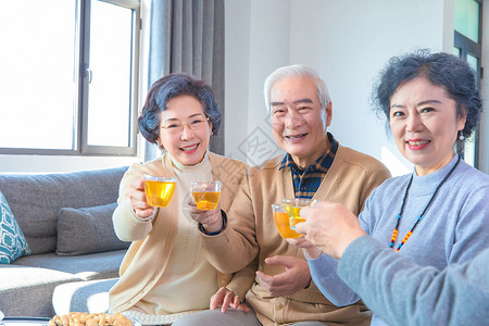 中老年人聚会喝茶图片