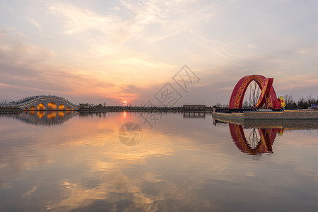 西安七夕湖日落背景