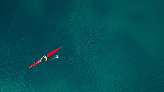 手绘皮划艇航拍西湖背景