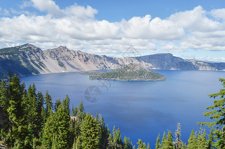 俄勒冈公园和娱乐美国火山湖国家公园背景