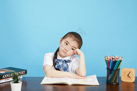 小学生学习烦恼高清图片