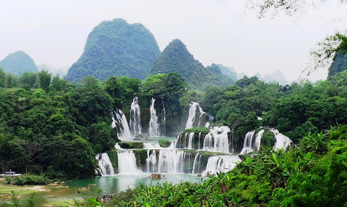 天景色广西德天瀑布背景