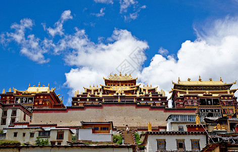 西藏藏族香格里拉松赞林寺背景