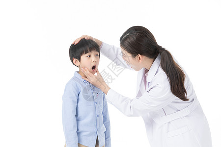 儿童体检检查口腔图片