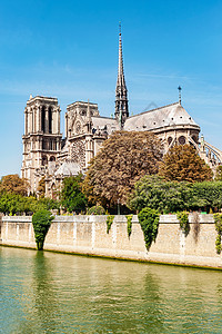 船窗法国巴黎圣母院外观背景