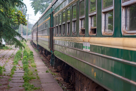 绿皮小火车古老的火车高清图片
