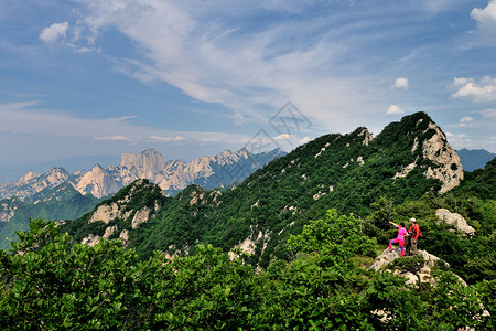 登高望远自然风光背景