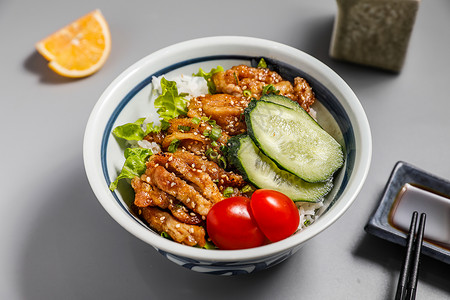 照烧鸡肉饭照烧鸡肉面高清图片