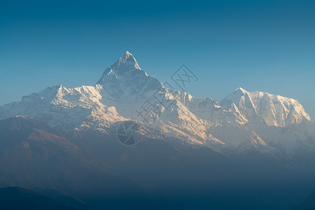 纳瑞苏安安纳普纳山背景