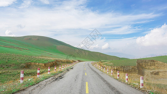 新疆草原公路图片