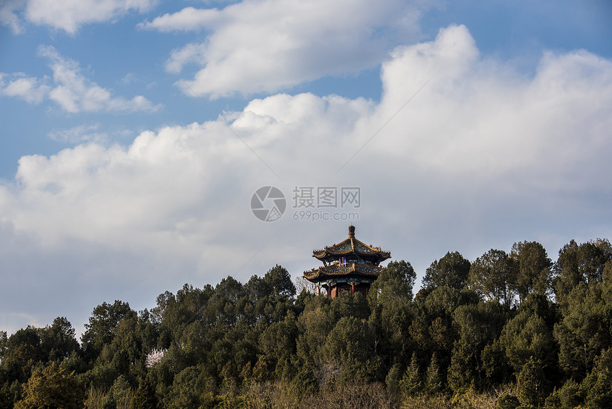 北京景山公园的古建筑图片