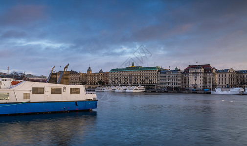 斯德哥尔摩日出城市风光背景图片