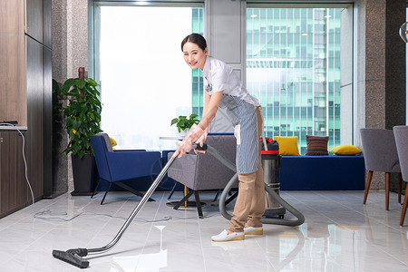 卫生干净保洁人员清洁地板背景