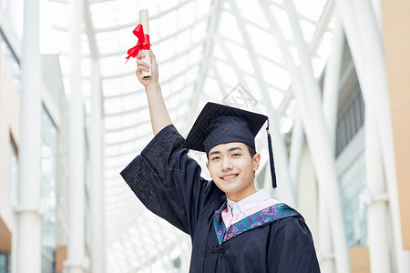 决战高考的男男生男大学生毕业照背景