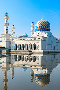 水上清真寺背景图片