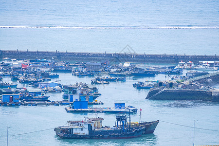 开采船海上渔船打捞船舶背景