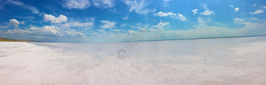 图兹湖蓝天白云安卡拉高清图片