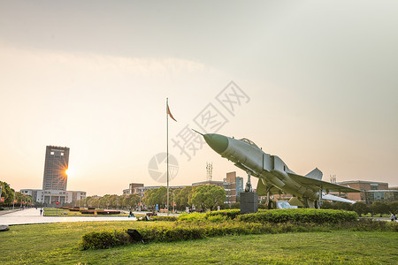 学校校训南昌航空大学飞机背景