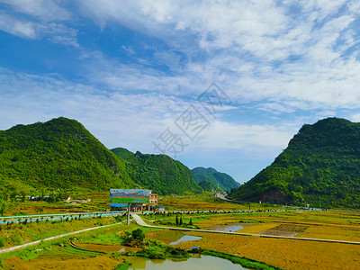 贵州小七孔背景图片