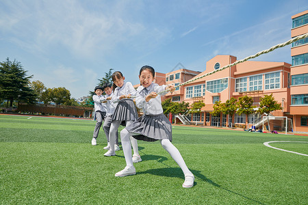 小学生拔河背景图片