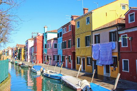 威尼斯布拉诺岛色彩房子高清图片