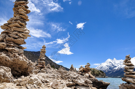 扎肯曼西藏玛尼堆背景