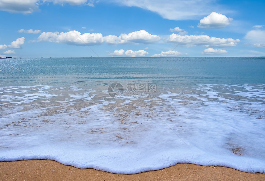 惠州巽寮湾海浪沙滩图片