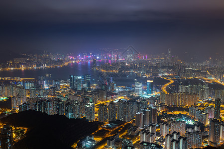 邮差飞蛾俯瞰香港城市夜景背景