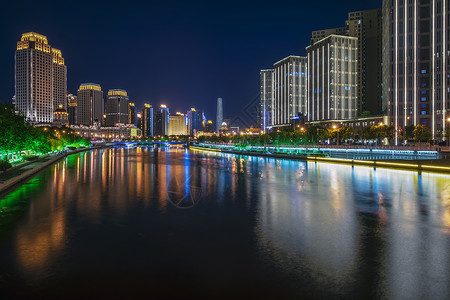 天津海河上城市意大利风情建筑图片