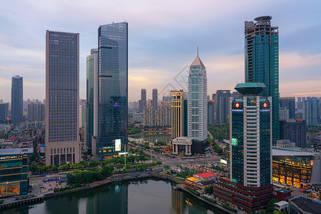 城市现代建筑群天际线地标高楼日落高清图片素材