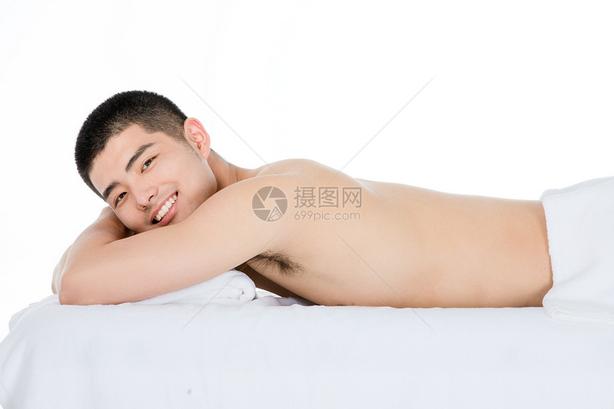 男性背部护理图片